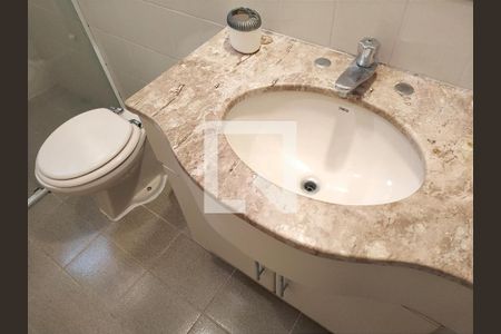 Apartamento para alugar com 130m², 3 quartos e 1 vaga Apartamento para alugar com 130m², 3 quartos e 1 vagaBanheiro 1