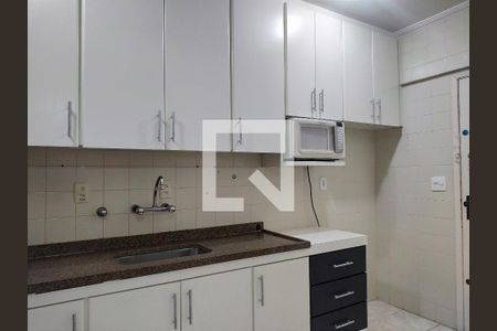 Apartamento para alugar com 130m², 3 quartos e 1 vaga Apartamento para alugar com 130m², 3 quartos e 1 vagaCozinha