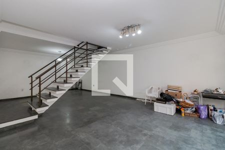 Sala de casa para alugar com 3 quartos, 241m² em Vila Vera, São Paulo