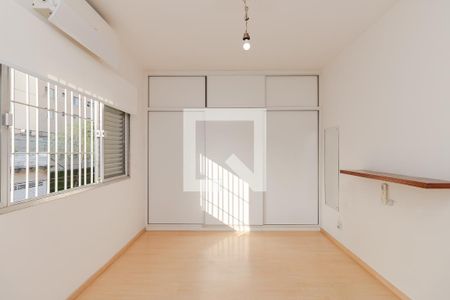 Quarto 1 de casa para alugar com 3 quartos, 241m² em Vila Vera, São Paulo