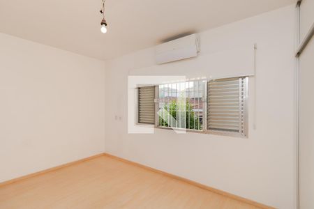 Quarto 1 de casa para alugar com 3 quartos, 241m² em Vila Vera, São Paulo