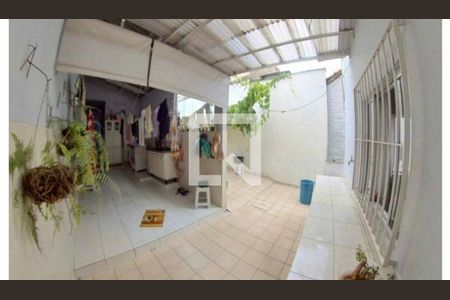Casa à venda com 250m², 3 quartos e 4 vagas