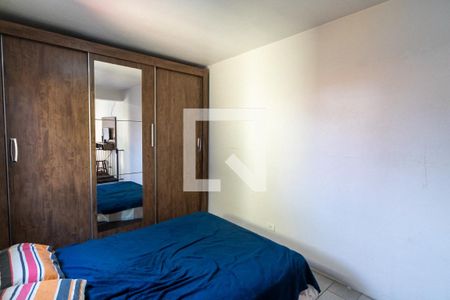 Casa à venda com 140m², 4 quartos e 2 vagas Casa à venda com 140m², 4 quartos e 2 vagasEdícula - Quarto