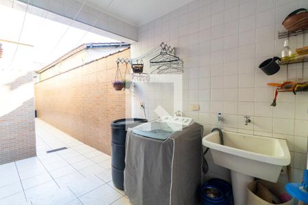 Casa à venda com 140m², 4 quartos e 2 vagas Casa à venda com 140m², 4 quartos e 2 vagasÁrea de Serviço