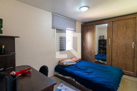 Casa à venda com 140m², 4 quartos e 2 vagas Casa à venda com 140m², 4 quartos e 2 vagasEdícula - Quarto