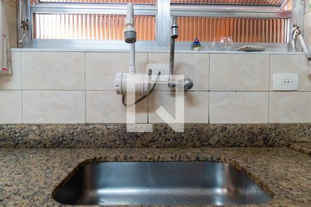 Casa à venda com 140m², 4 quartos e 2 vagas Casa à venda com 140m², 4 quartos e 2 vagasCozinha Detalhe