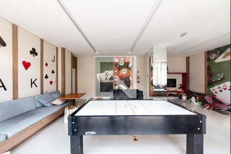 Apartamento à venda com 92m², 2 quartos e 2 vagas Apartamento à venda com 92m², 2 quartos e 2 vagasÁrea comum - Salão de Jogos