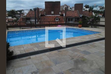 Casa à venda com 588m², 5 quartos e 4 vagas