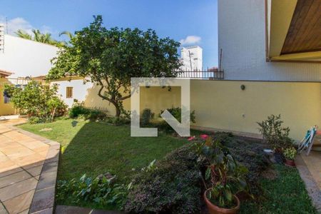 Casa à venda com 300m², 3 quartos e 6 vagas