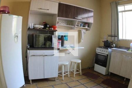 Casa à venda com 3 quartos, 198m² em Rio Branco, Porto Alegre