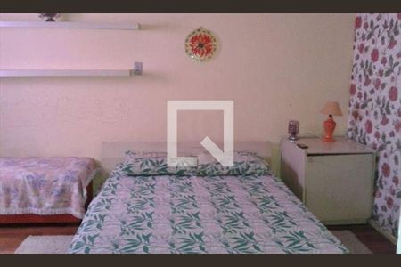 Casa à venda com 3 quartos, 198m² em Rio Branco, Porto Alegre