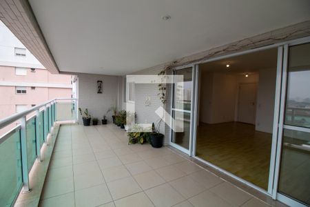 Apartamento à venda com 138m², 4 quartos e 2 vagasTerraço