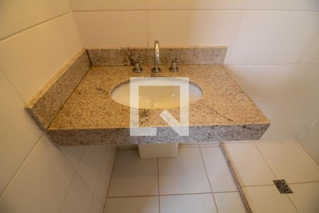 Apartamento à venda com 138m², 4 quartos e 2 vagasBanheiro da Suíte 2