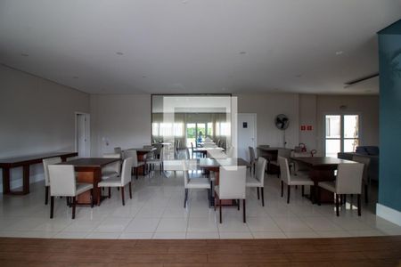 Apartamento à venda com 138m², 4 quartos e 2 vagasÁrea comum - Salão de festas