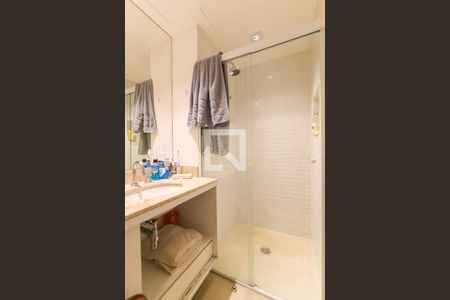 Apartamento à venda com 67m², 2 quartos e 2 vagas Apartamento à venda com 67m², 2 quartos e 2 vagasBanheiro Social