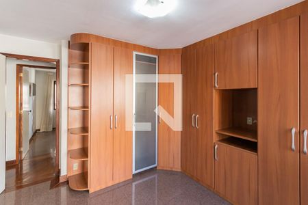Apartamento à venda com 119m², 3 quartos e 2 vagasSuíte