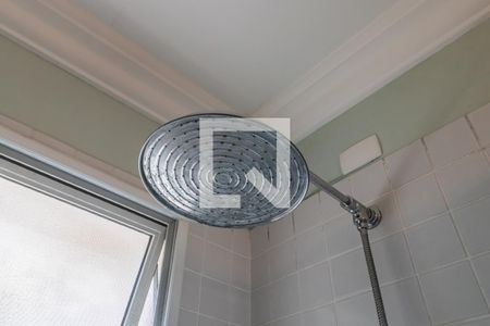 Casa de condomínio à venda com 205m², 3 quartos e 4 vagas Casa de condomínio à venda com 205m², 3 quartos e 4 vagasBanheiro da Suíte