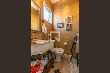 Casa de condomínio à venda com 205m², 3 quartos e 4 vagas Casa de condomínio à venda com 205m², 3 quartos e 4 vagasLavabo