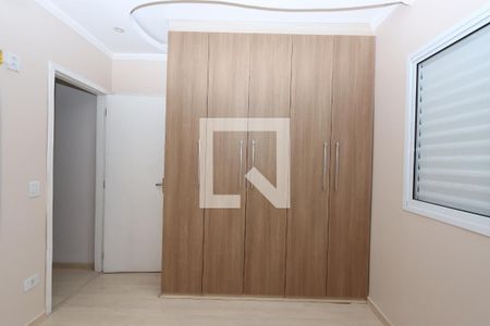 Suíte de apartamento para alugar com 2 quartos, 56m² em Vila Antonieta, São Paulo