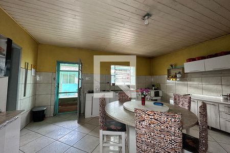 Casa para alugar com 120m², 4 quartos e 2 vagasCozinha