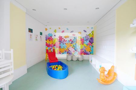 Apartamento à venda com 53m², 2 quartos e 1 vaga Apartamento à venda com 53m², 2 quartos e 1 vagaÁrea comum - Brinquedoteca