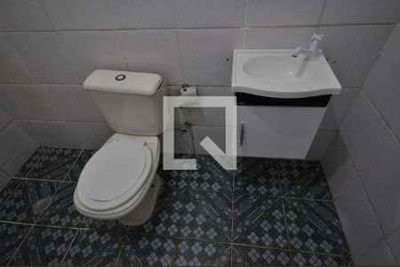 Casa à venda com 120m², 2 quartos e sem vagaBanheiro da Suíte 2