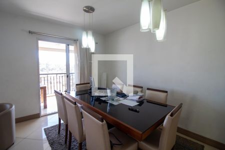 Apartamento para alugar com 156m², 3 quartos e 3 vagas Apartamento para alugar com 156m², 3 quartos e 3 vagasSala de Jantar