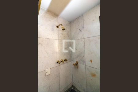 Apartamento à venda com 224m², 4 quartos e 4 vagas Apartamento à venda com 224m², 4 quartos e 4 vagasBanheiro