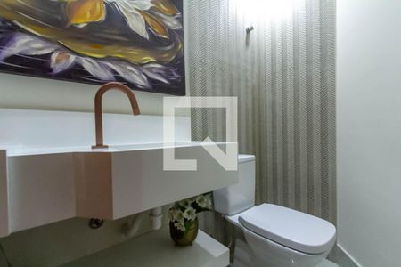 Casa à venda com 352m², 4 quartos e 6 vagas Casa à venda com 352m², 4 quartos e 6 vagasLavabo