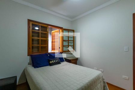 Casa à venda com 352m², 4 quartos e 6 vagas Casa à venda com 352m², 4 quartos e 6 vagasSuíte 1