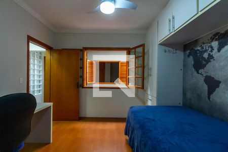 Casa à venda com 352m², 4 quartos e 6 vagas Casa à venda com 352m², 4 quartos e 6 vagasSuíte 2