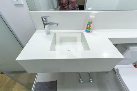 Casa à venda com 352m², 4 quartos e 6 vagas Casa à venda com 352m², 4 quartos e 6 vagasBanheiro da Suíte 1