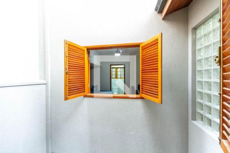 Casa à venda com 352m², 4 quartos e 6 vagas Casa à venda com 352m², 4 quartos e 6 vagasVista da Suíte 3