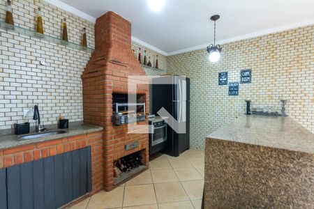 Casa à venda com 352m², 4 quartos e 6 vagas Casa à venda com 352m², 4 quartos e 6 vagasChurrasqueira