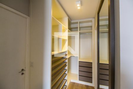 Apartamento para alugar com 164m², 4 quartos e 3 vagas Apartamento para alugar com 164m², 4 quartos e 3 vagasCloset da suíte 1