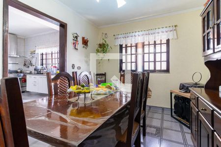 Casa à venda com 320m², 4 quartos e 2 vagas Casa à venda com 320m², 4 quartos e 2 vagasCopa