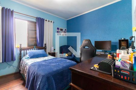 Casa à venda com 320m², 4 quartos e 2 vagas Casa à venda com 320m², 4 quartos e 2 vagasQuarto 2 - Suíte