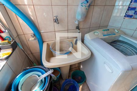 Casa à venda com 320m², 4 quartos e 2 vagas Casa à venda com 320m², 4 quartos e 2 vagasÁrea de Serviço