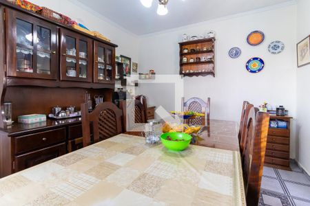 Casa à venda com 320m², 4 quartos e 2 vagas Casa à venda com 320m², 4 quartos e 2 vagasCopa