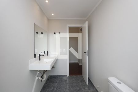 Apartamento à venda com 159m², 4 quartos e 3 vagasBanheiro da Suíte 3