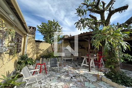 Casa à venda com 150m², 3 quartos e 2 vagasÁrea Externa