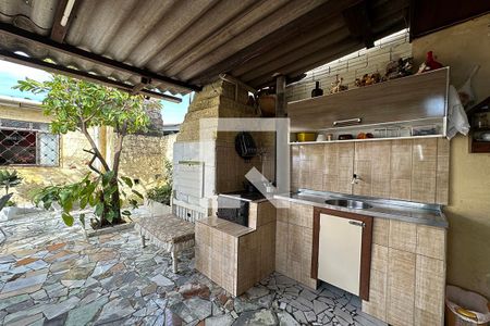 Casa à venda com 150m², 3 quartos e 2 vagasÁrea Externa