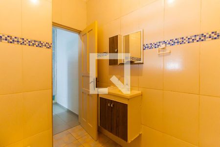 Casa à venda com 250m², 4 quartos e 4 vagas Casa à venda com 250m², 4 quartos e 4 vagasBanheiro 3