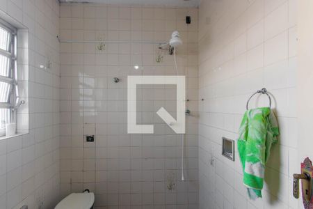 Casa à venda com 250m², 4 quartos e 4 vagas Casa à venda com 250m², 4 quartos e 4 vagasBanheiro 2