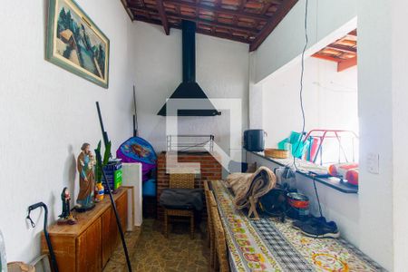 Casa à venda com 250m², 4 quartos e 4 vagas Casa à venda com 250m², 4 quartos e 4 vagasChurrasqueira