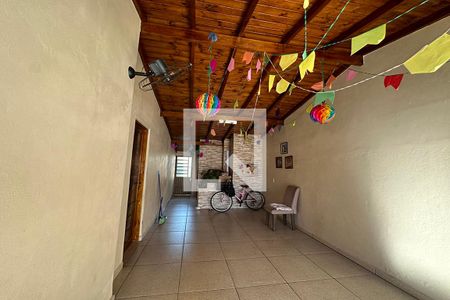 Casa à venda com 115m², 3 quartos e 2 vagasGaragem