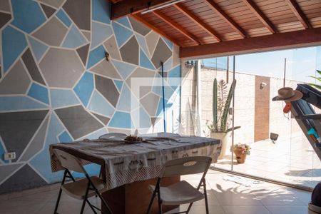 Apartamento à venda com 180m², 4 quartos e 2 vagasCozinha e Área de Serviço