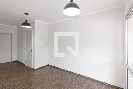 Sala de apartamento para alugar com 3 quartos, 90m² em Indianópolis, São Paulo