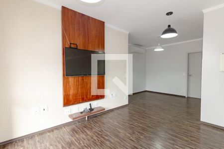 Sala de apartamento para alugar com 3 quartos, 90m² em Indianópolis, São Paulo