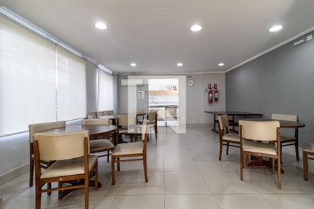 Apartamento para alugar com 77m², 2 quartos e 1 vaga Apartamento para alugar com 77m², 2 quartos e 1 vagaSala de Festas 1